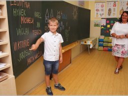 zaciname v novem skolnim roce 44